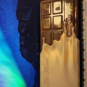 Too Faced Chocolate Gold